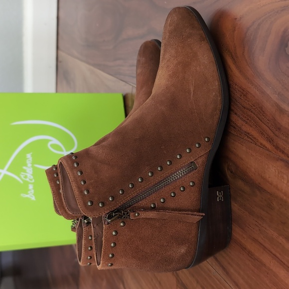 Sam Edelman Shoes - Sam Edelman Paola Studded Zip Boots Size 9  New in Box ❤️